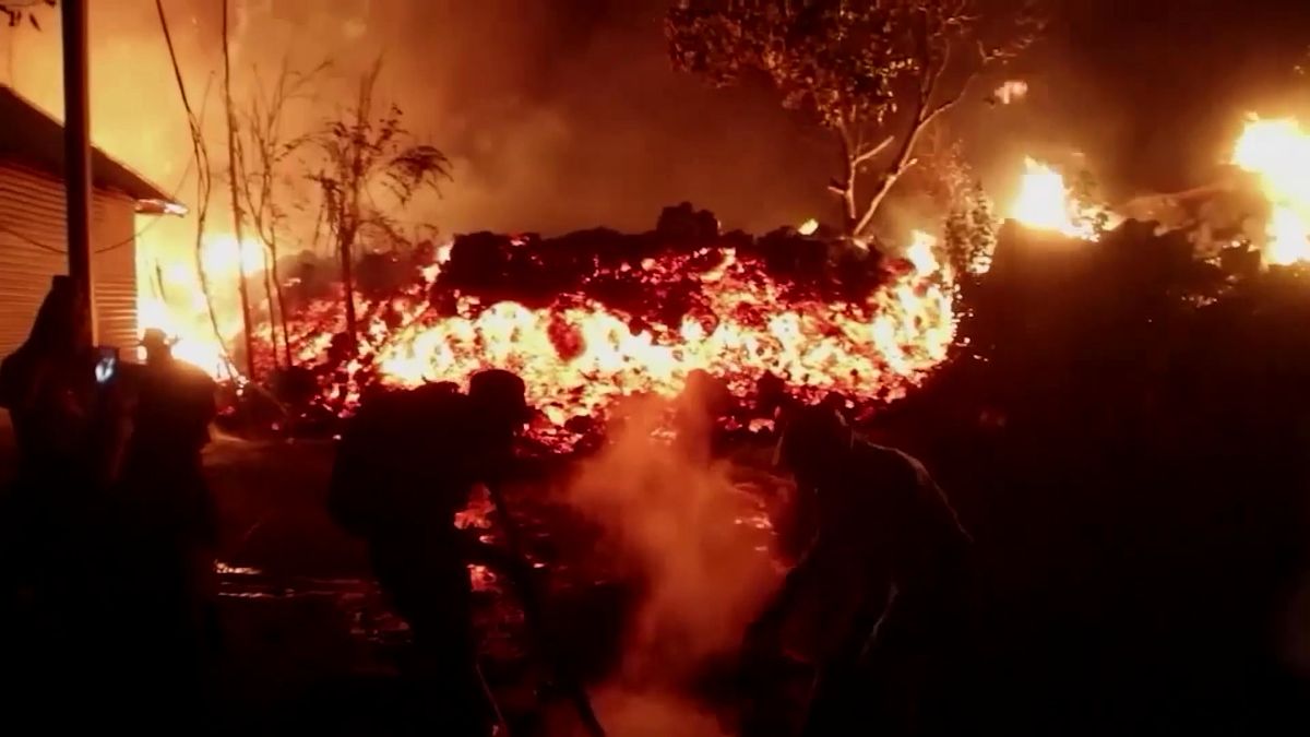 Video: Výbuch konžské sopky Nyiragongo, láva zasypala obce v okolí